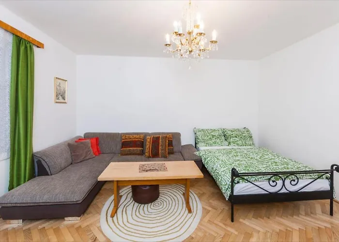 Διαμέρισμα Fairytale Under The Castle - 5 Min City!